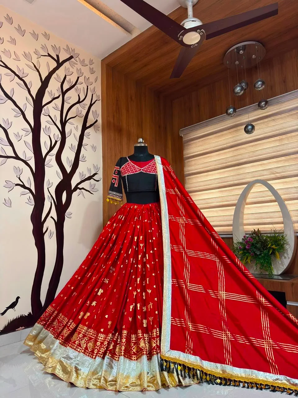 Red Traditioanl Printed Mirror Work Navratri Lehenga Choli - Image 4